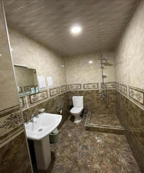 Hotel Grand Tbiliszi Kültér fotó