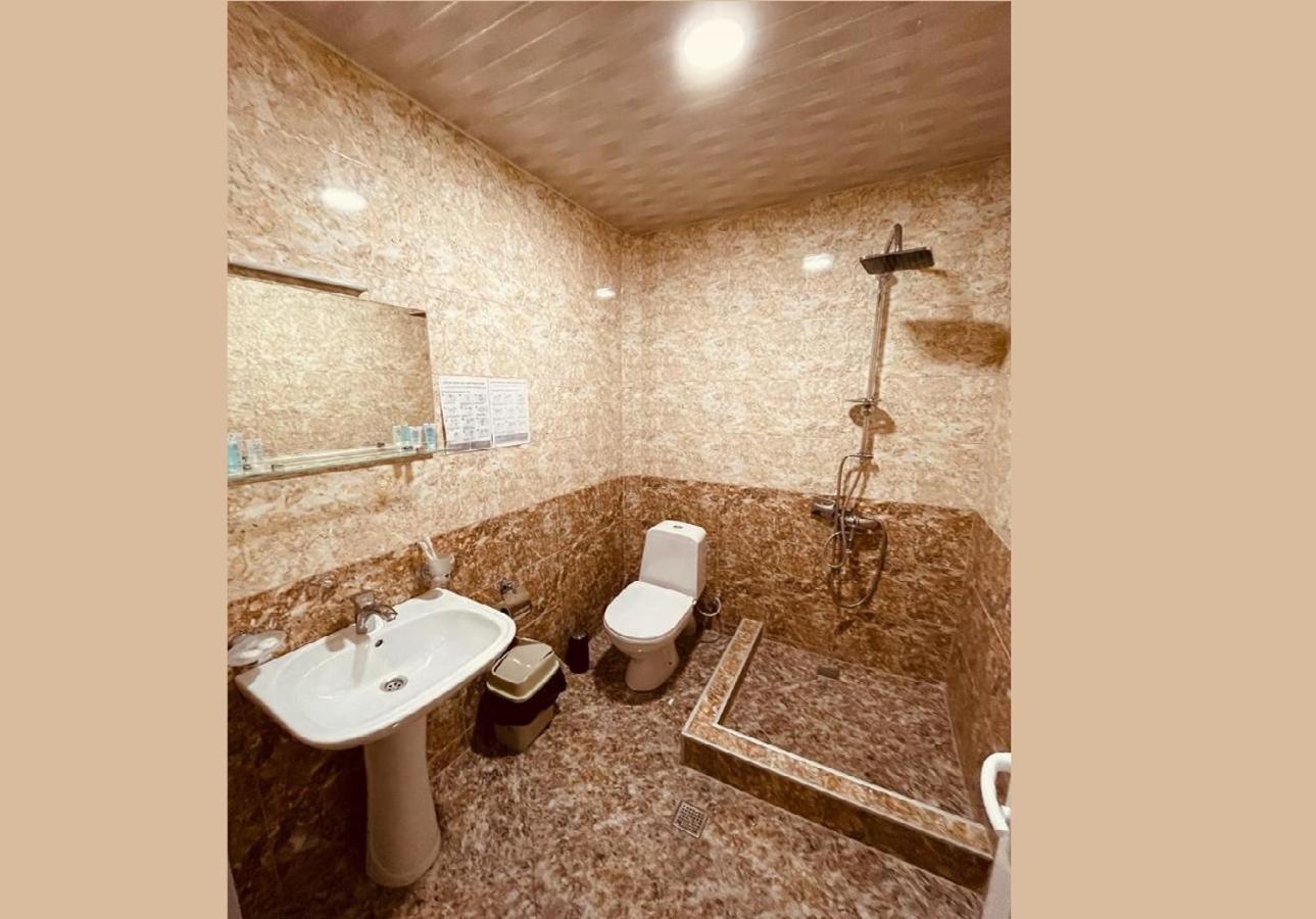 Hotel Grand Tbiliszi Kültér fotó