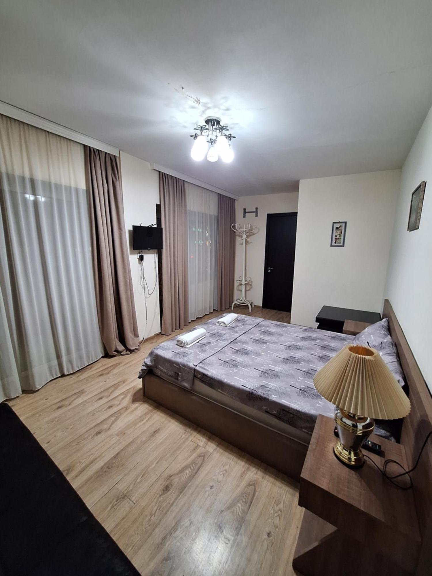 Hotel Grand Tbiliszi Kültér fotó
